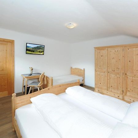 Chalet Gloria - Doppel- Und Mehrbettzimmer Bruck an der Grossglocknerstrasse Bagian luar foto