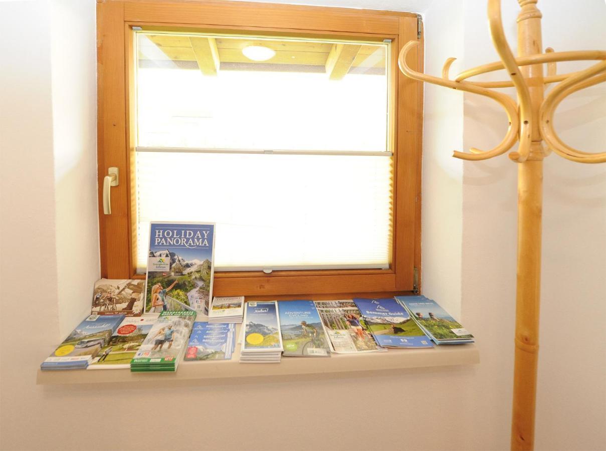 Chalet Gloria - Doppel- Und Mehrbettzimmer Bruck an der Grossglocknerstrasse Bagian luar foto