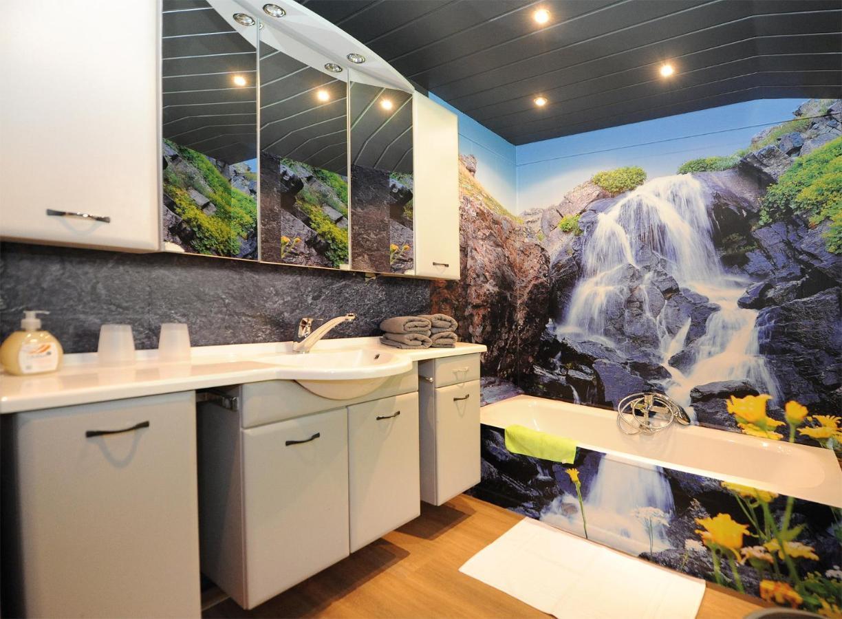 Chalet Gloria - Doppel- Und Mehrbettzimmer Bruck an der Grossglocknerstrasse Bagian luar foto
