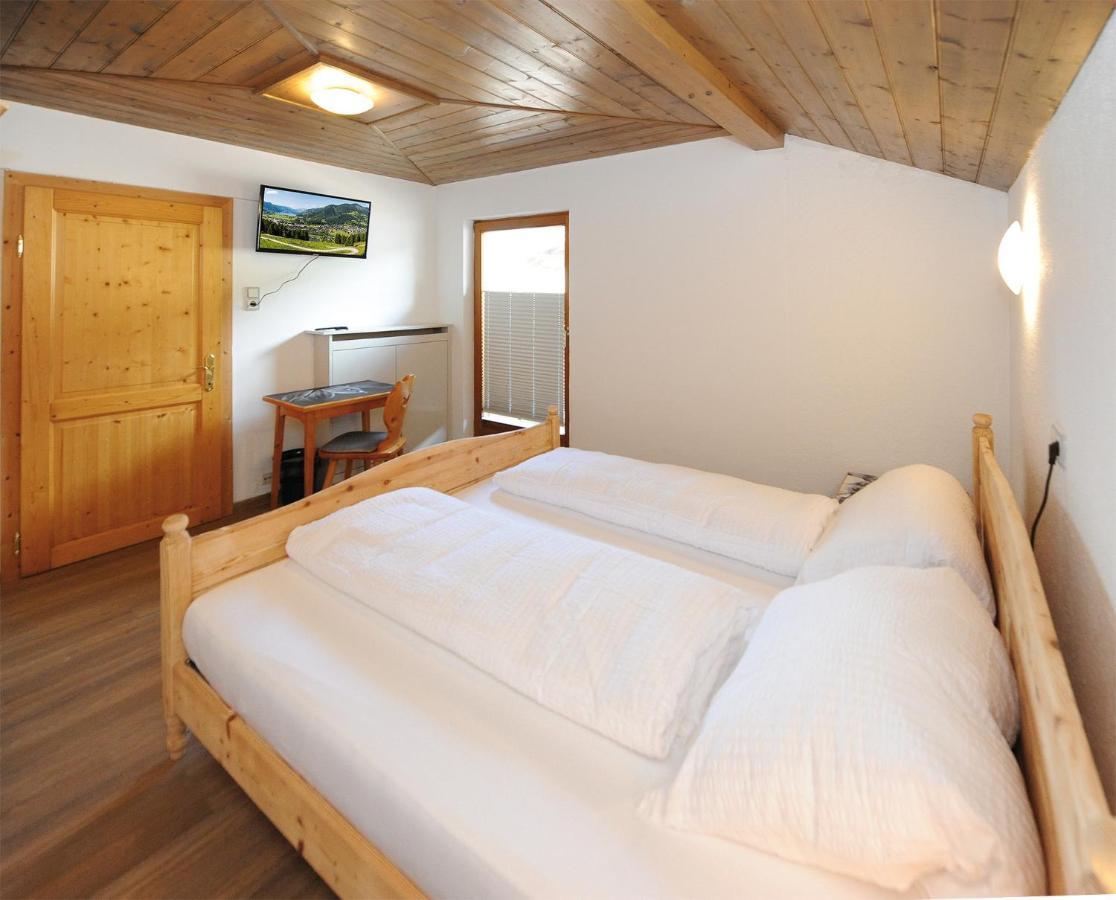 Chalet Gloria - Doppel- Und Mehrbettzimmer Bruck an der Grossglocknerstrasse Bagian luar foto